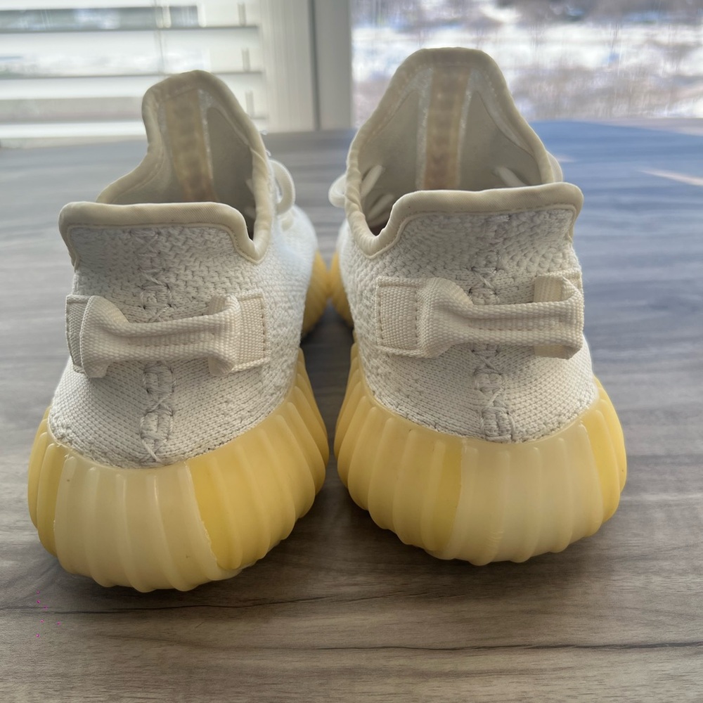 Size 7 Men’s/ 8.5 Women’s- adidas Yeezy Boost 350 V2 Low Cream White - Picture 4 of 8